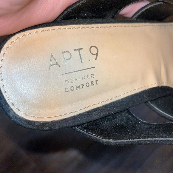 Women’s APT. 9 defined comfort open toe black suede wedge espadrilles summer - Picture 4 of 5